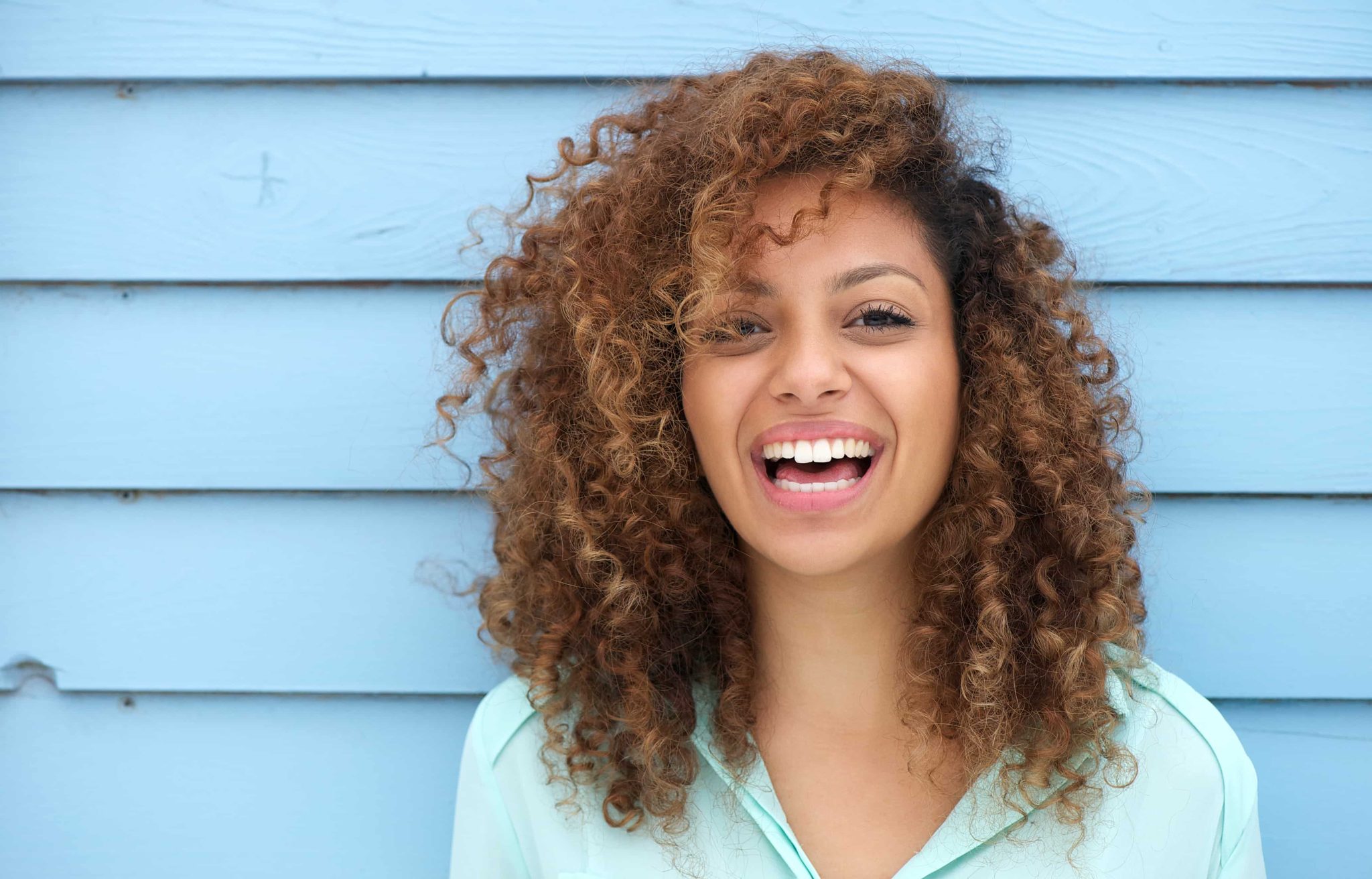  Tout Savoir sur les Cheveux Curly : Routines et Soins ! - CFA Espace ...